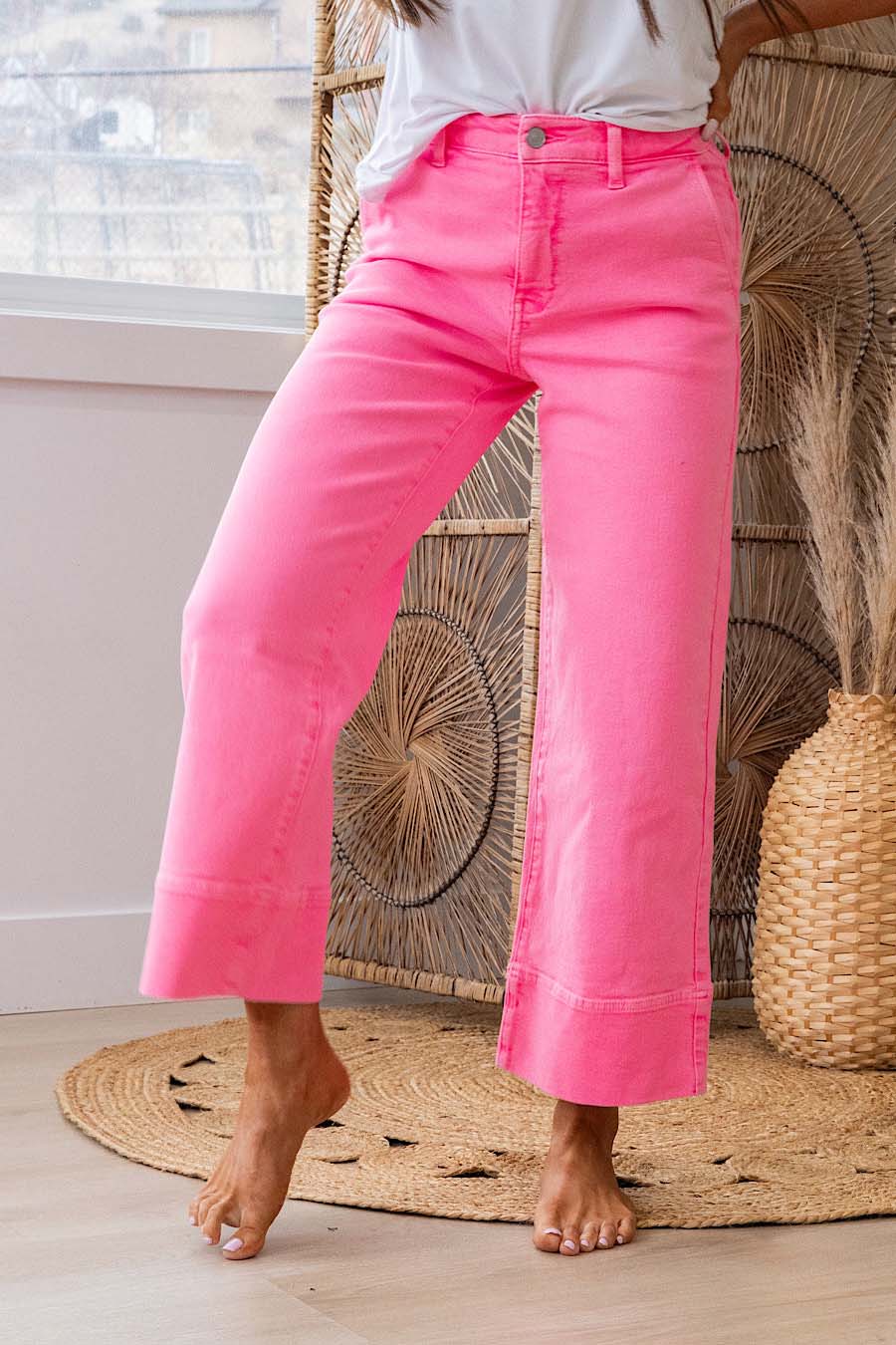 Wide Leg Jeans - Neon Pink